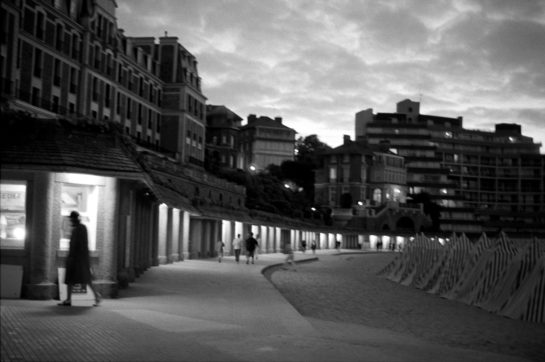 2010016A